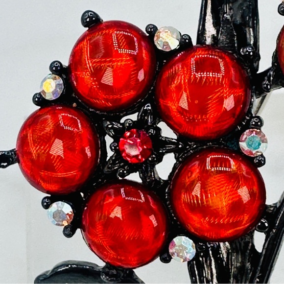 Retro Flower Brooch Pin with Red & Amber Holograph Gems Japanned Metal Statment - Picture 8 of 11